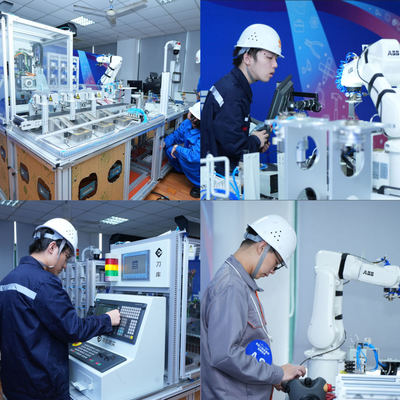 技能之光閃耀校園 我校成功承辦上海市“星光計劃”第十一屆職業(yè)院校技能大賽機器人系統(tǒng)集成應用技術(shù)賽項
